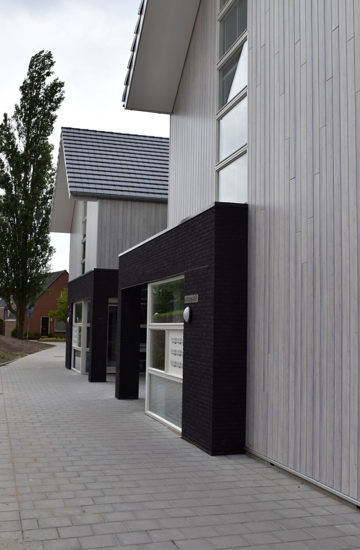 100326-woongvoorziening-Poortugaal-staand02
