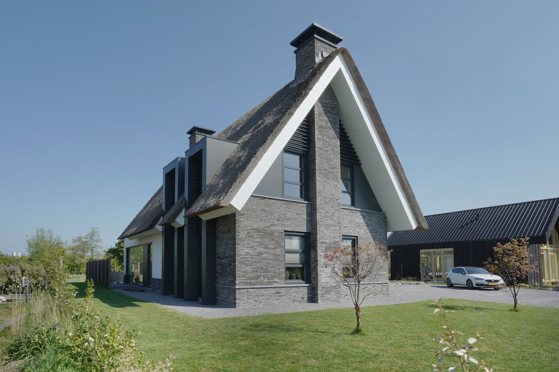 Landelijk-moderne-villa-in-plan-delfts-buiten-delft02